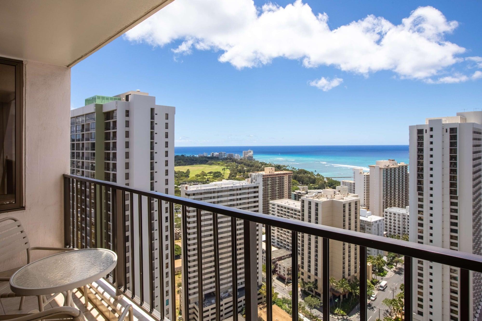Aston At The Waikiki Banyan Aparthotel Honolulu Exterior foto