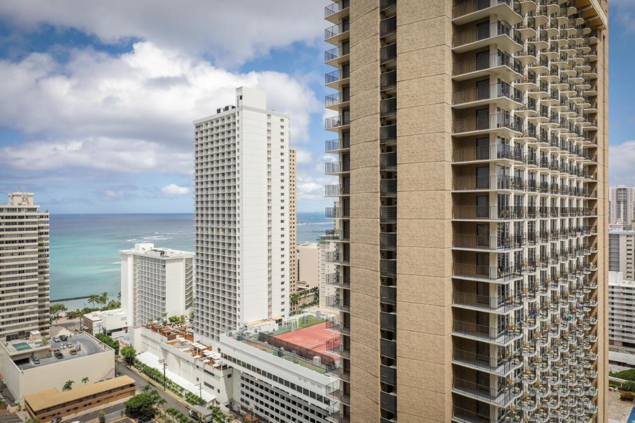 Aston At The Waikiki Banyan Aparthotel Honolulu Exterior foto
