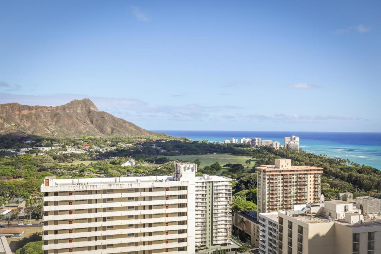 Aston At The Waikiki Banyan Aparthotel Honolulu Exterior foto